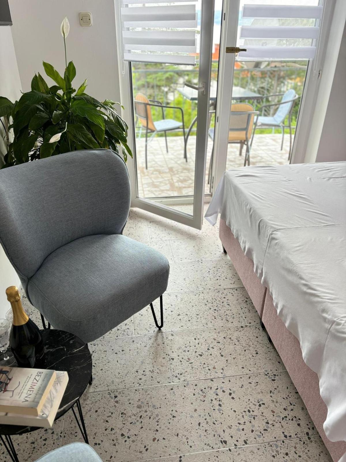 Ema Bed & Breakfast