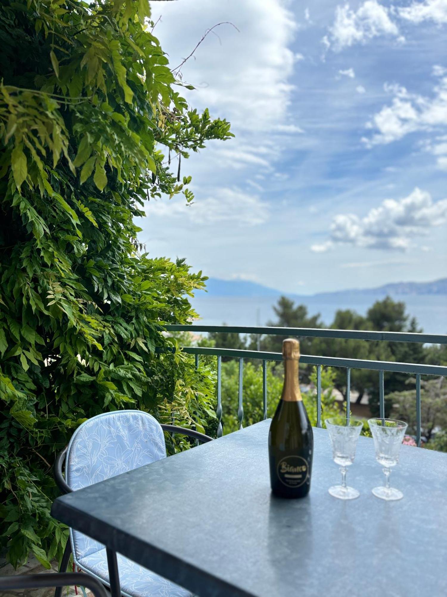 Ema 3* Novi Vinodolski